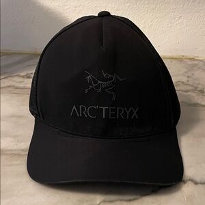 Arc'teryx Bird Word Trucker hat
